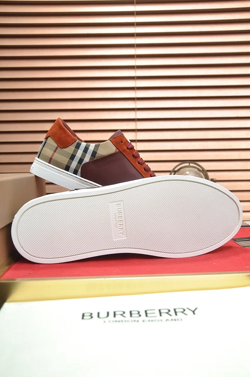 Men's shoes💰480💶[Burberry] (cowhide lining) classic low-top sneakers｜Imported cowhide with classic plaid fabric｜Cow leather lining｜Original outsole｜Fine workmanship and comfortable to wear Size: 38-44 (customized at 45)